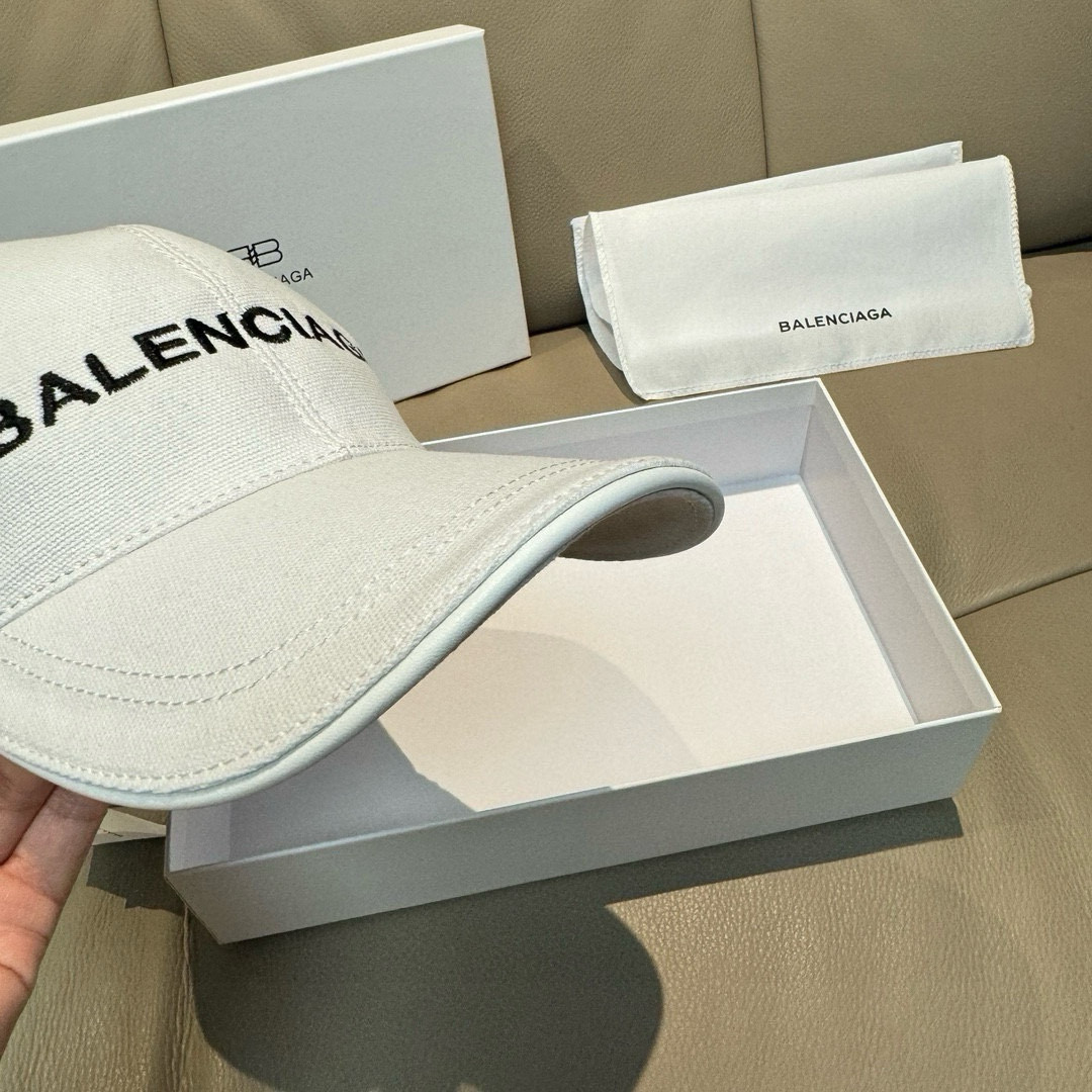 Ba1en*iaga baseball cap