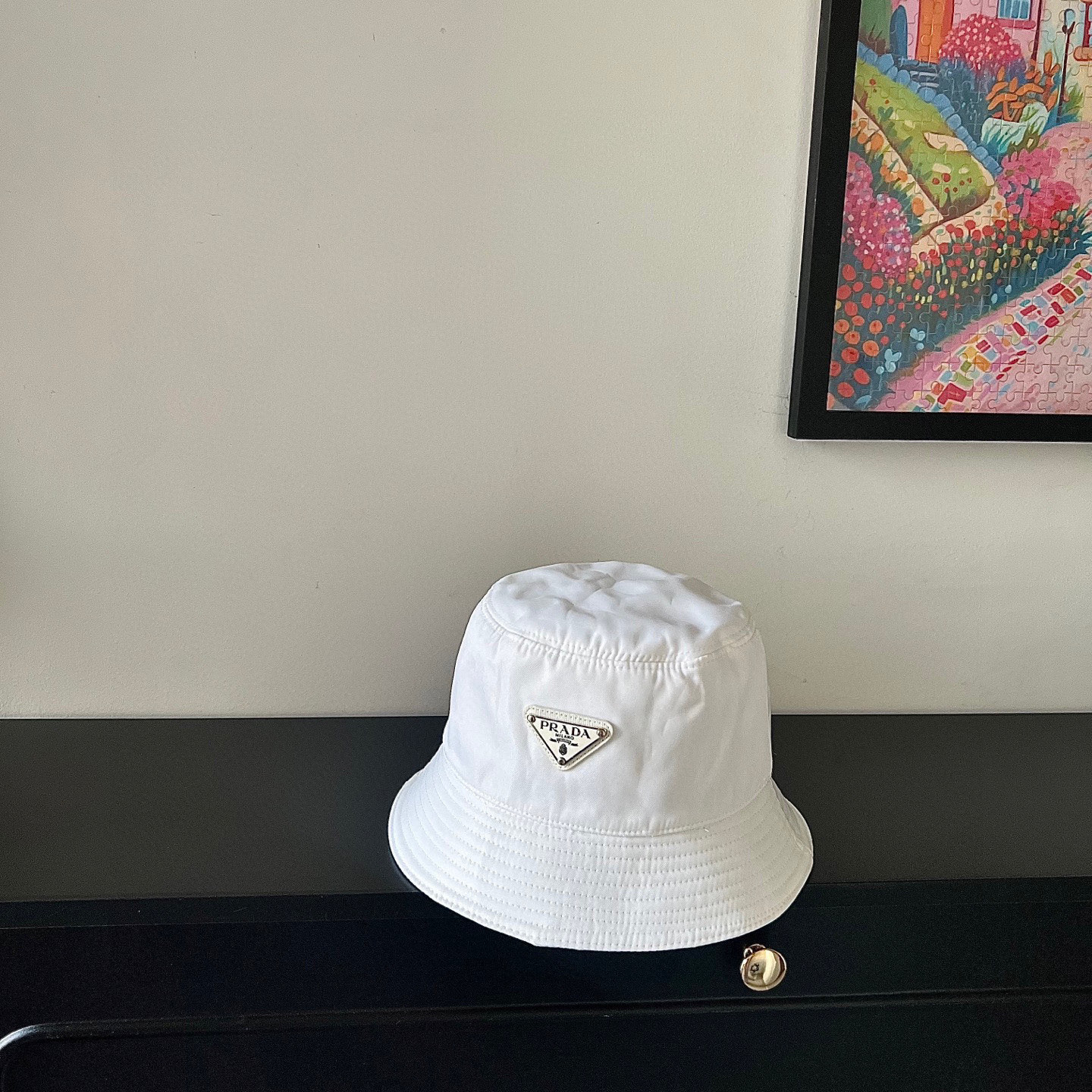 Pra*a bucket hat