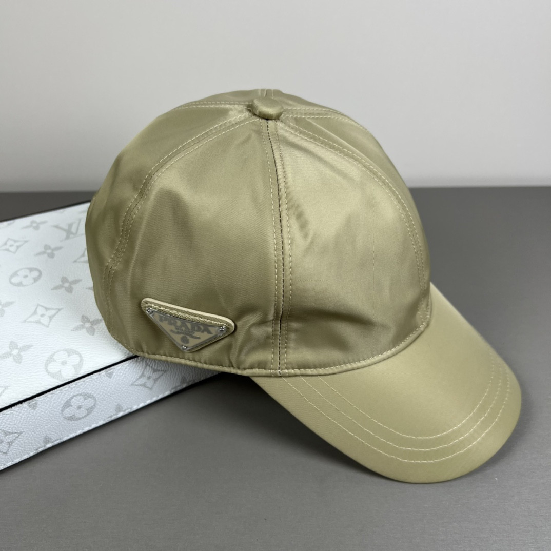 Pra*a baseball cap