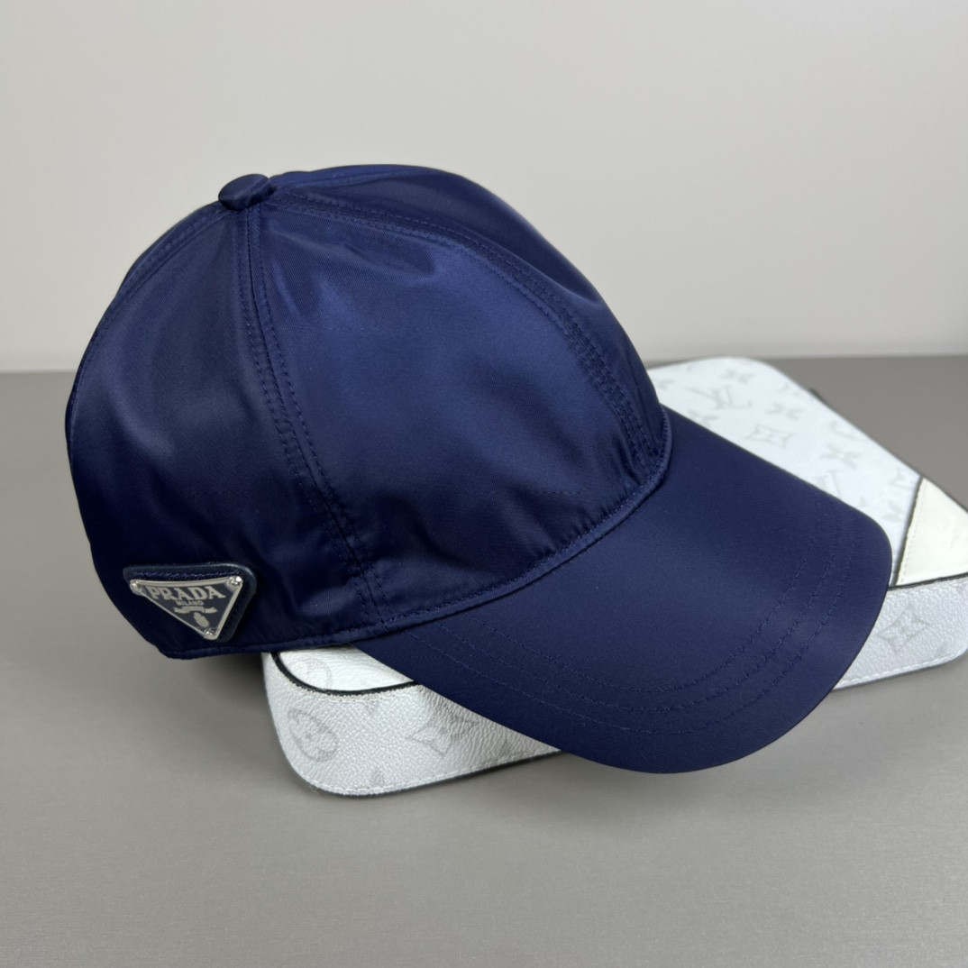 Pra*a baseball cap