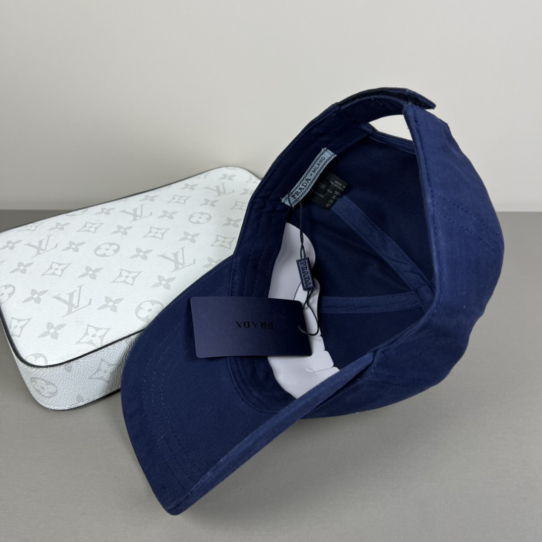 Pra*a baseball cap