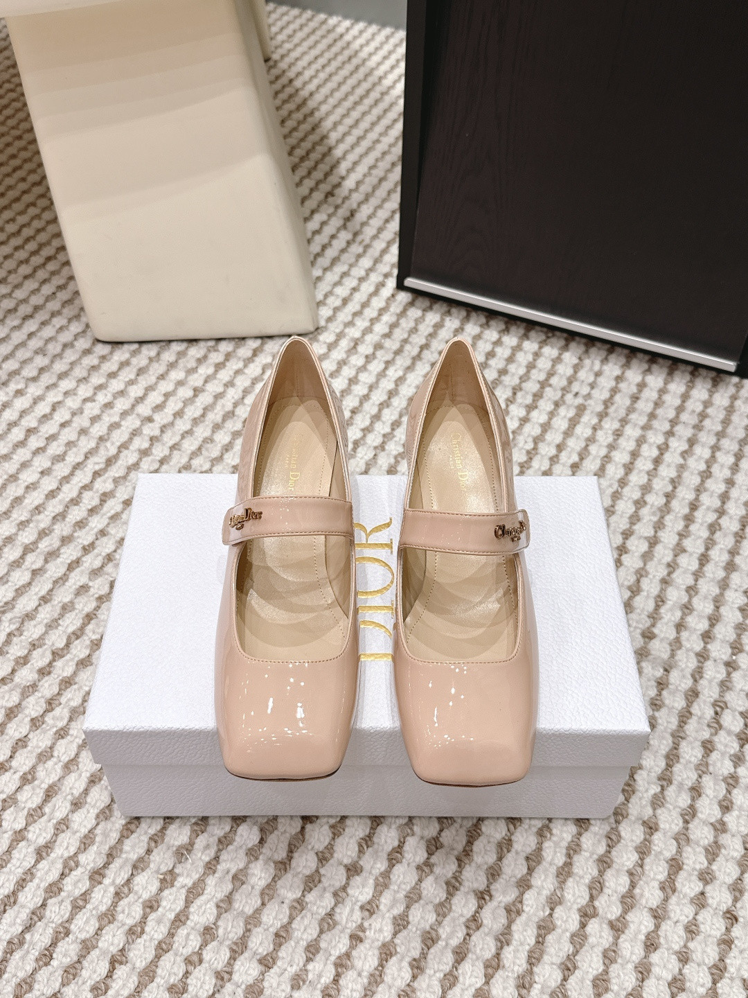ua D10r lolita high heels