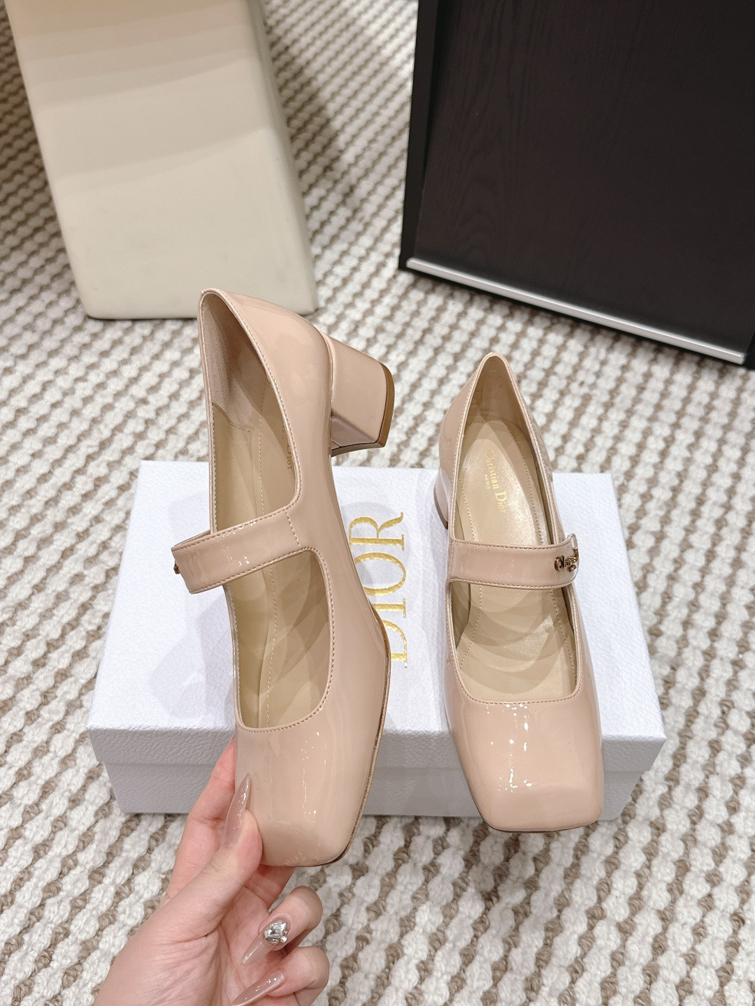 ua D10r lolita high heels