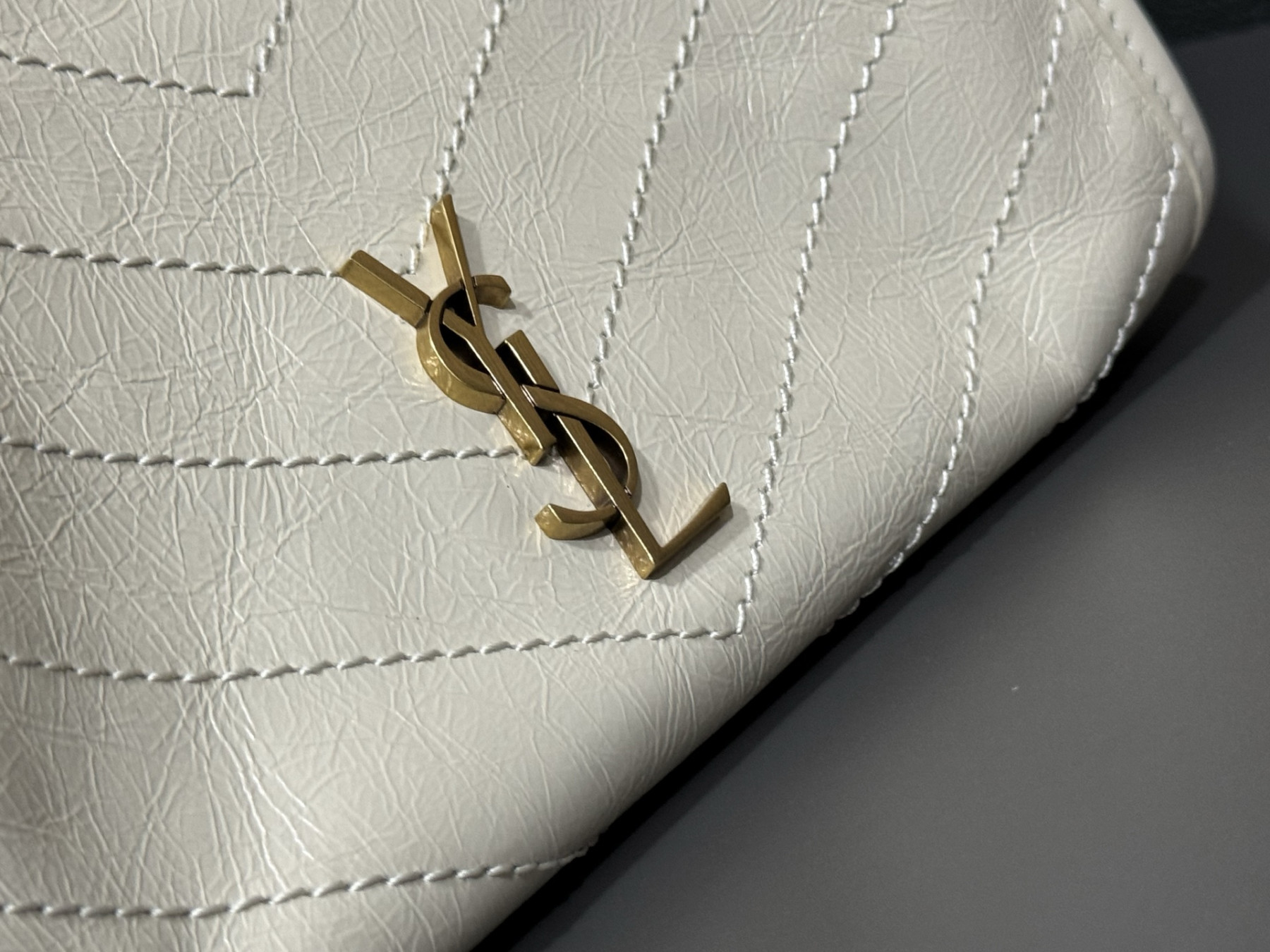 Y51 niki small shopping in vintage leather 25x19x10cm