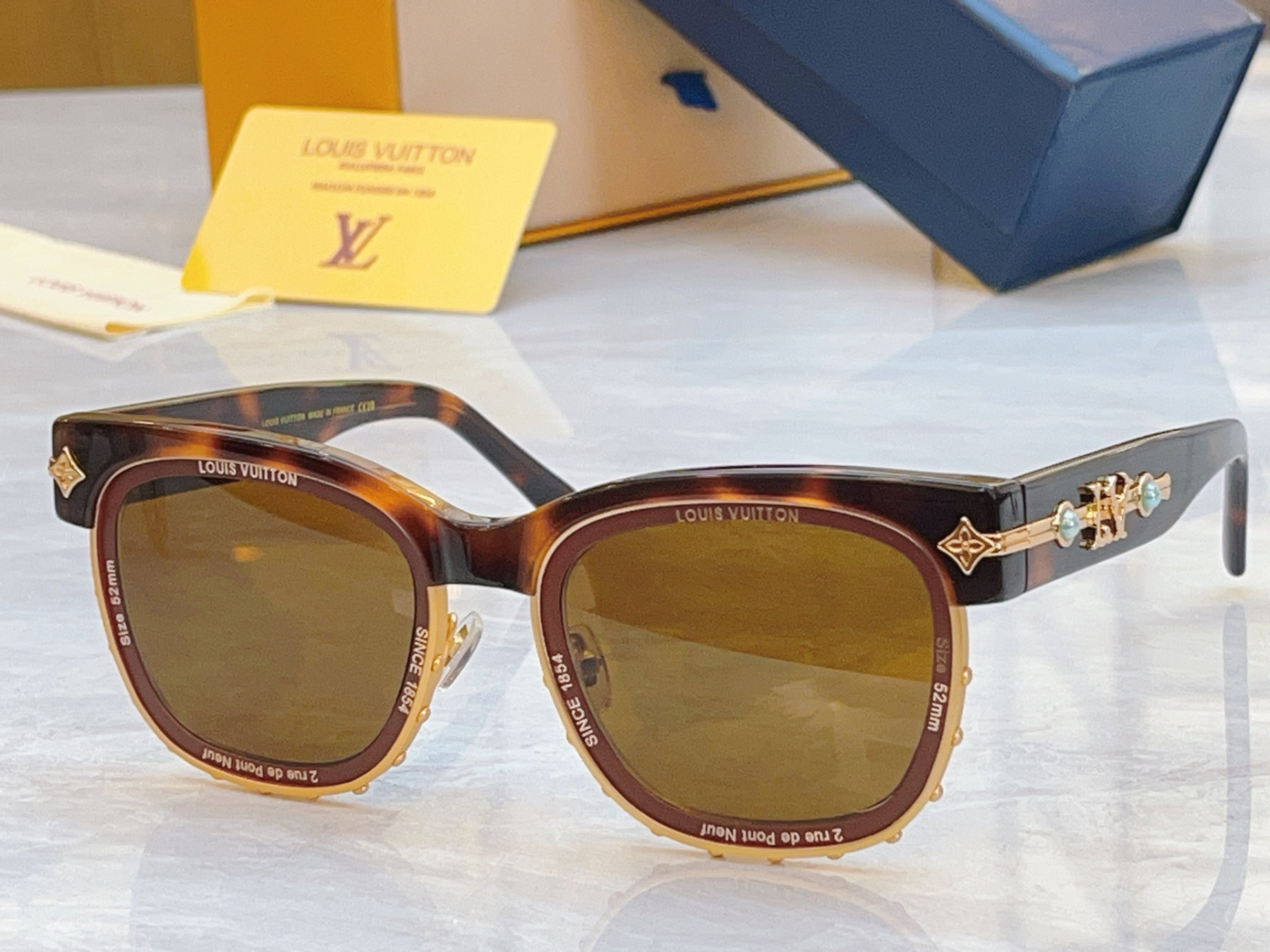 LV Glasses Z2022U 53-21-140