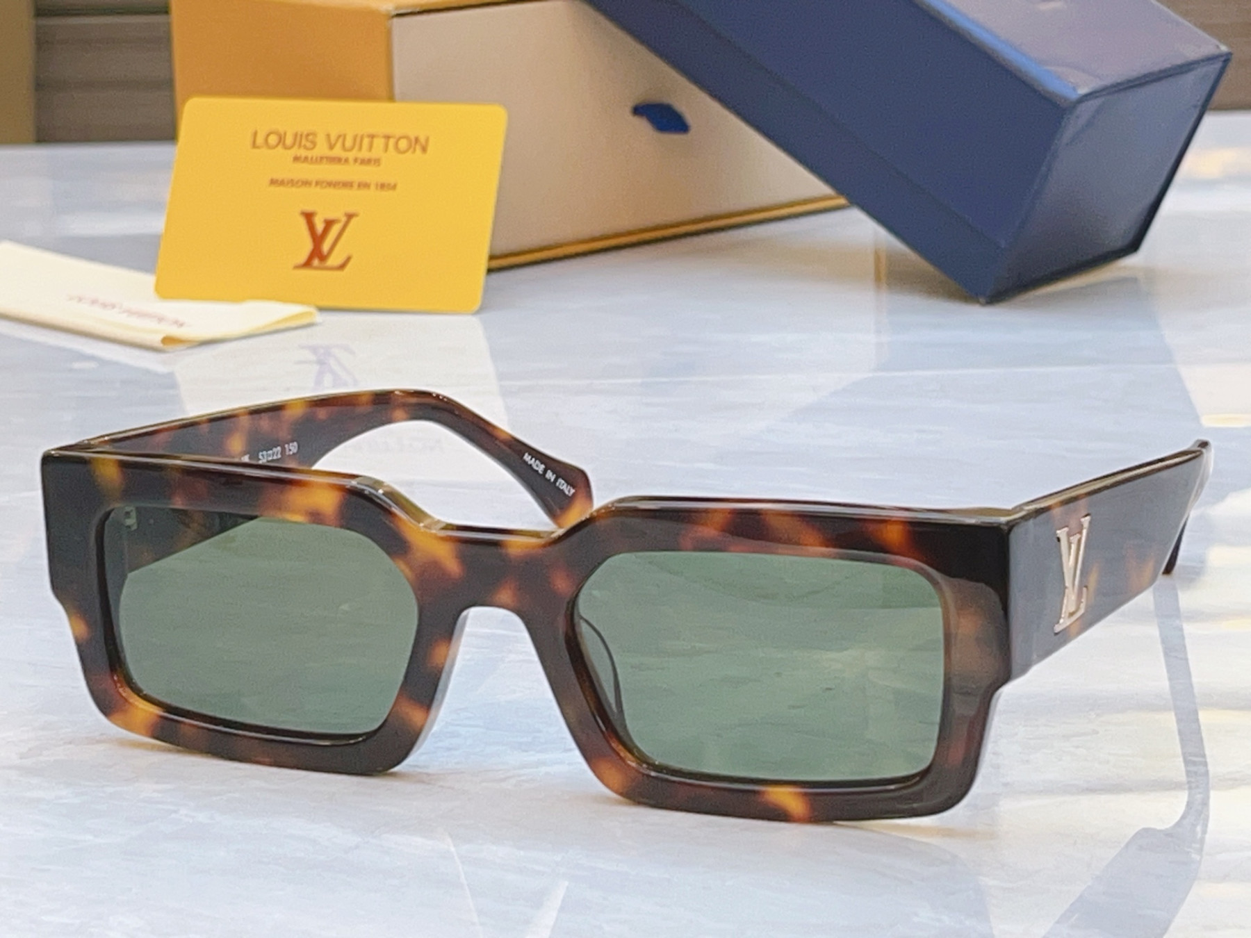 LV Glasses Z2864W 53-22-150
