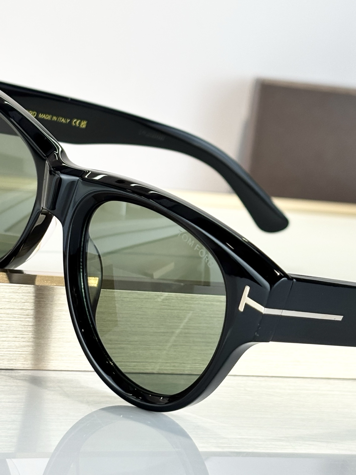 t0m F0rd glasses tf1305 52-19-145