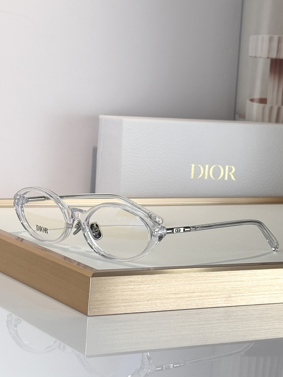 D10r glasses minicd r8f 52-17-145