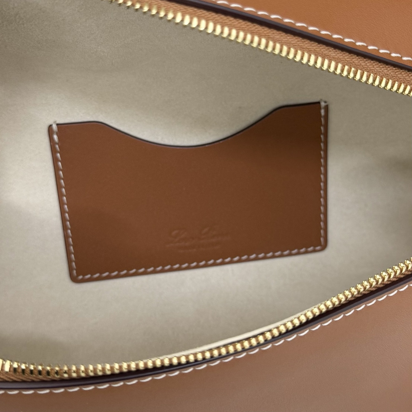 L0r0 P1ana extra bag l23 23x12x7cm