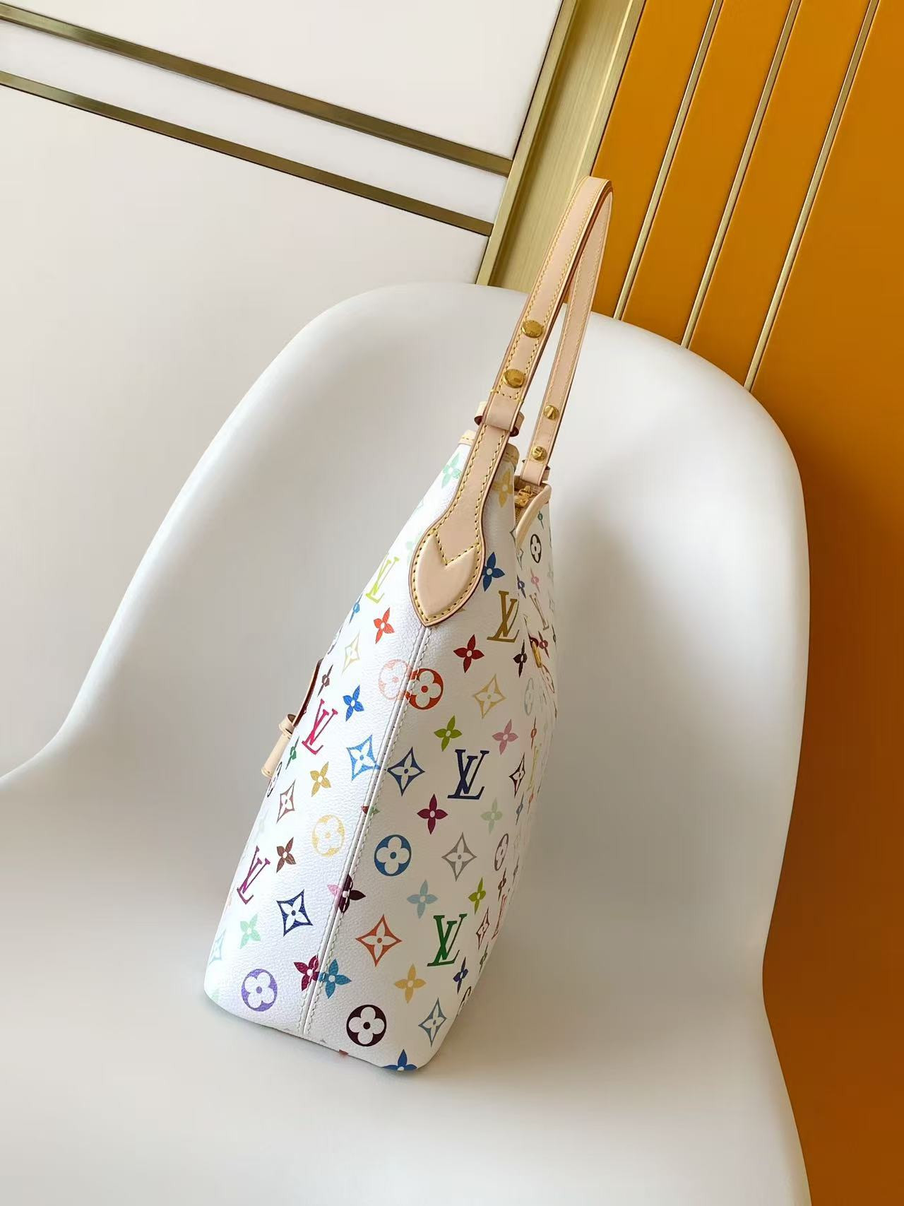 LV x TM LINEUP Handbag M27582 34.5x26x13cm