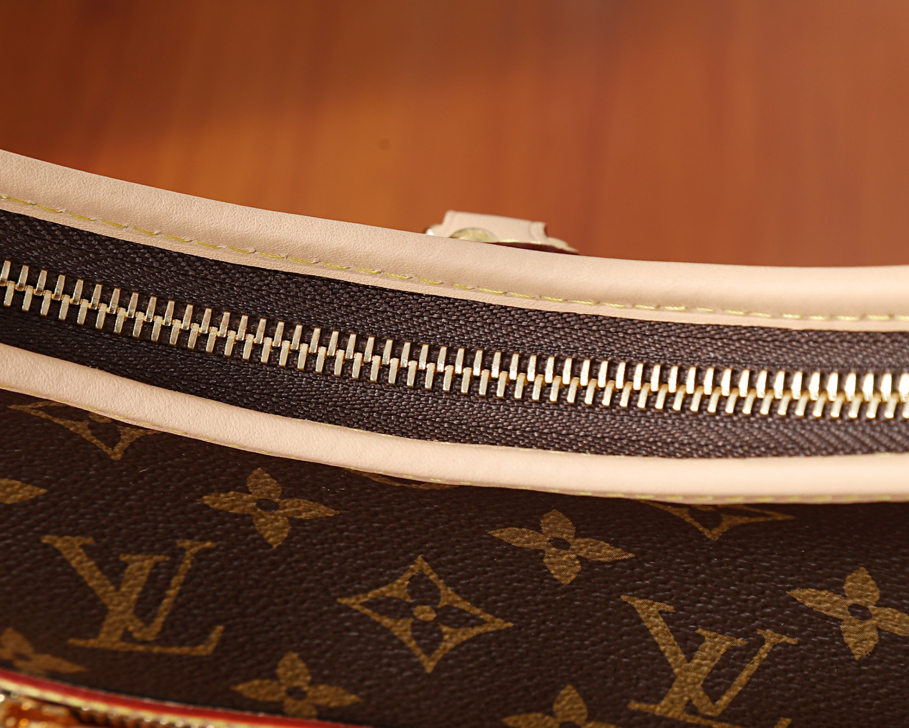 LV Lineup BB M28423 25.5x 22x10cm