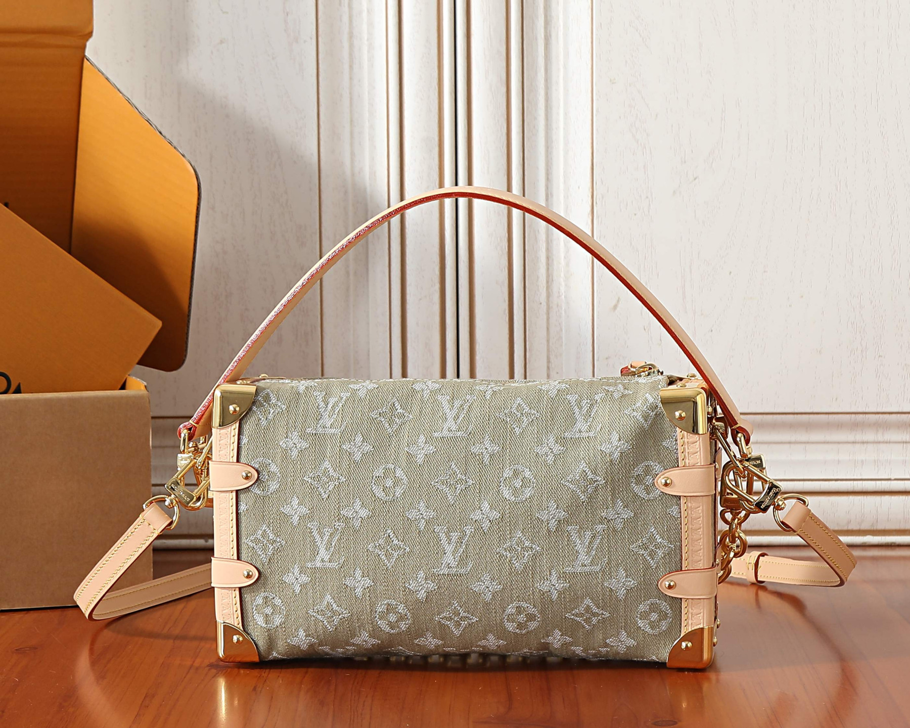 LV Side Trunk MM East West M27451 28x15x7cm