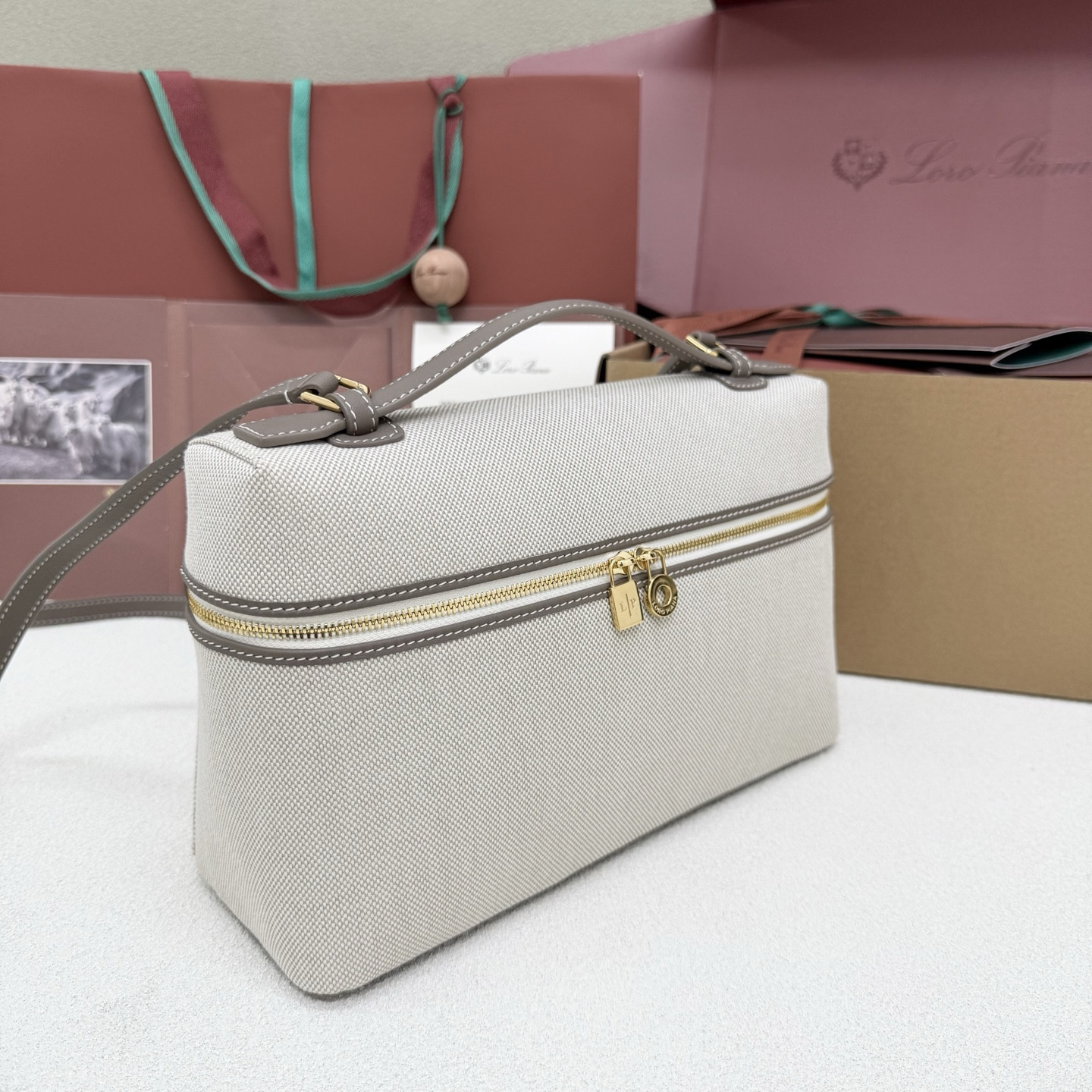 L0r0 P1ana extra pocket l27 16x27x10cm