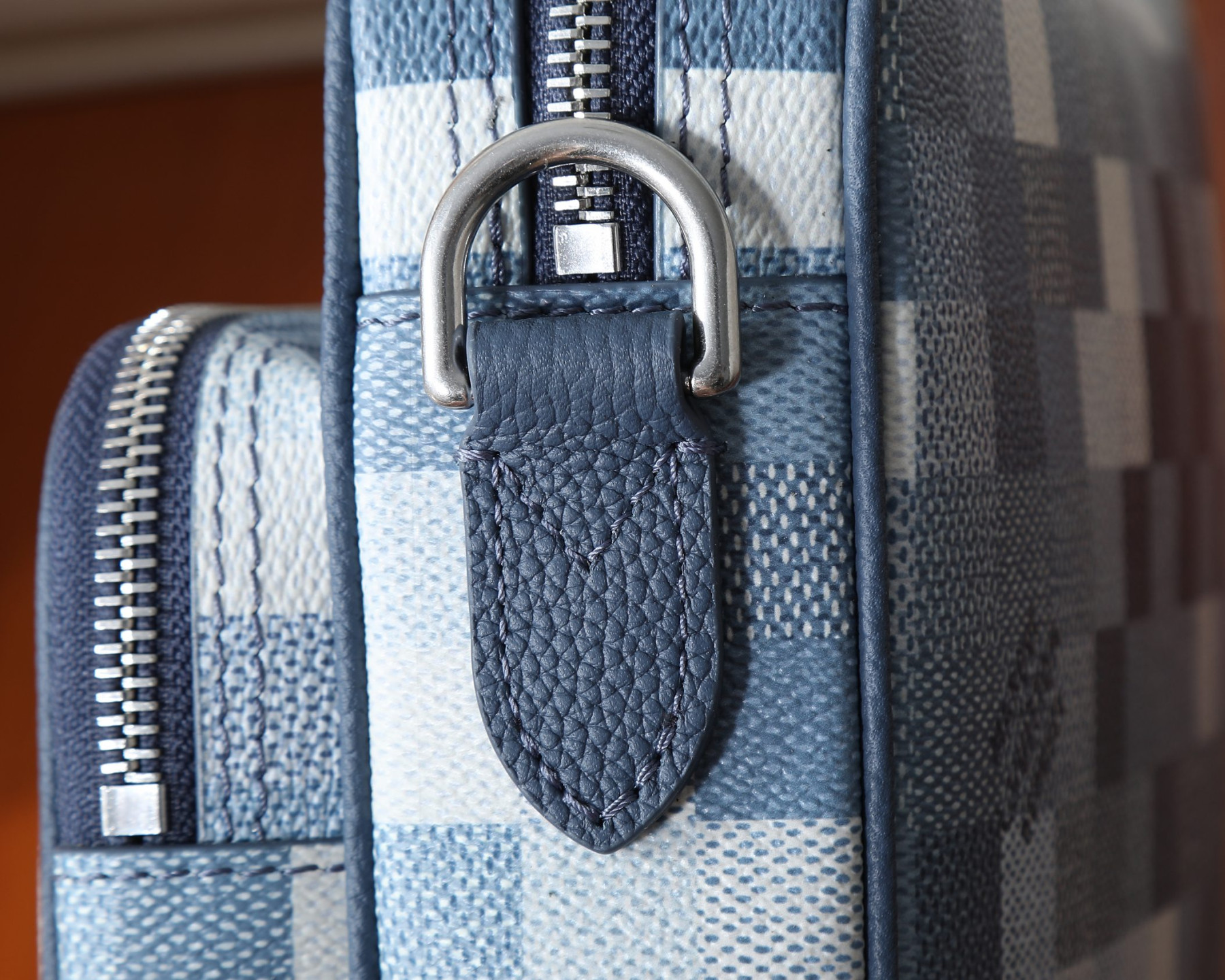LV NIL Handbag M28606 25x17.5x11cm