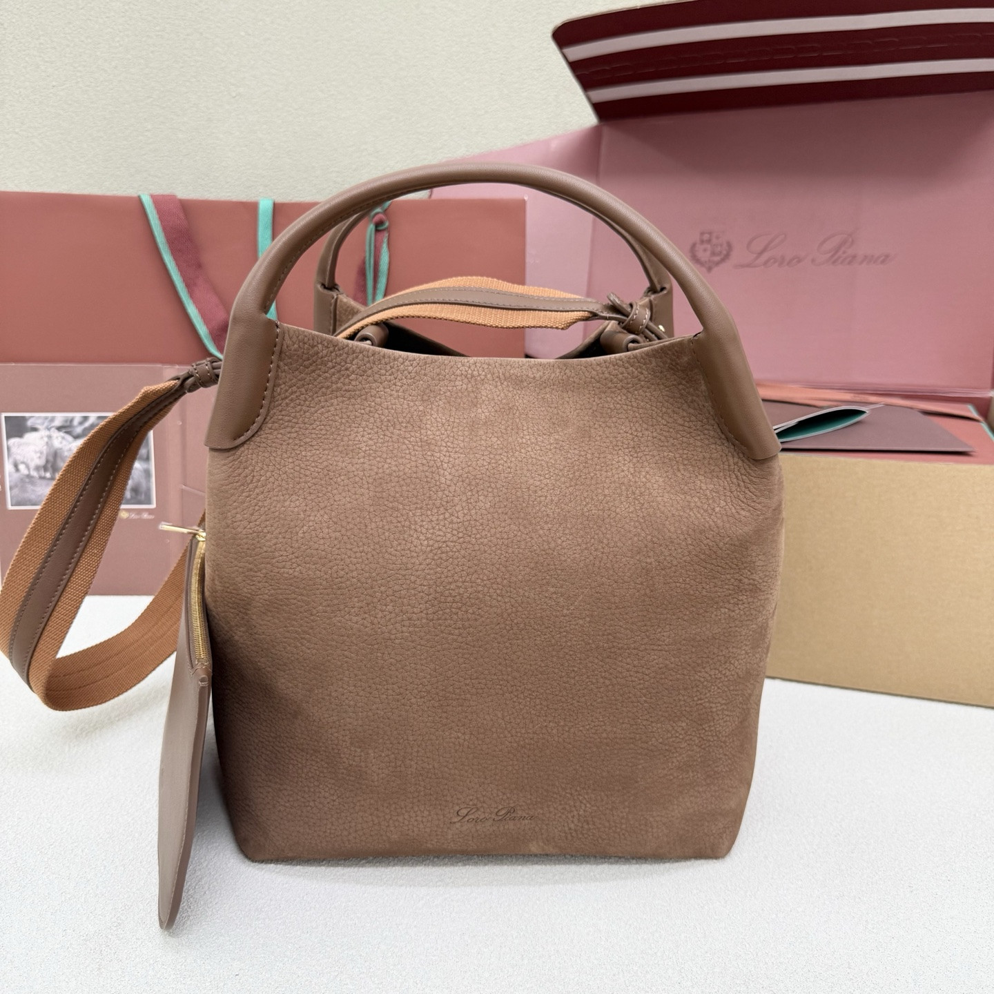 L0r0 P1ana large bale bag 28x36x22cm