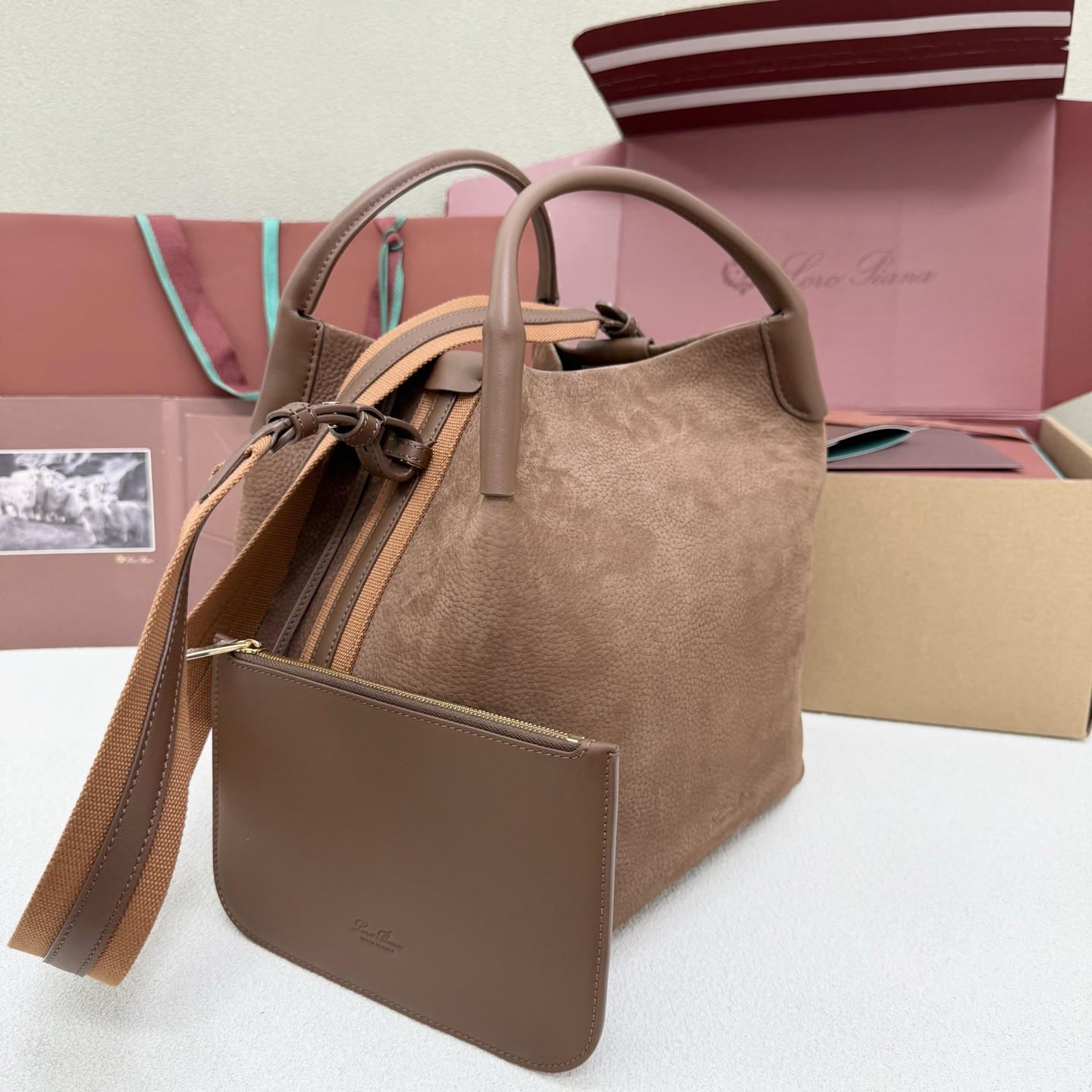 L0r0 P1ana large bale bag 28x36x22cm