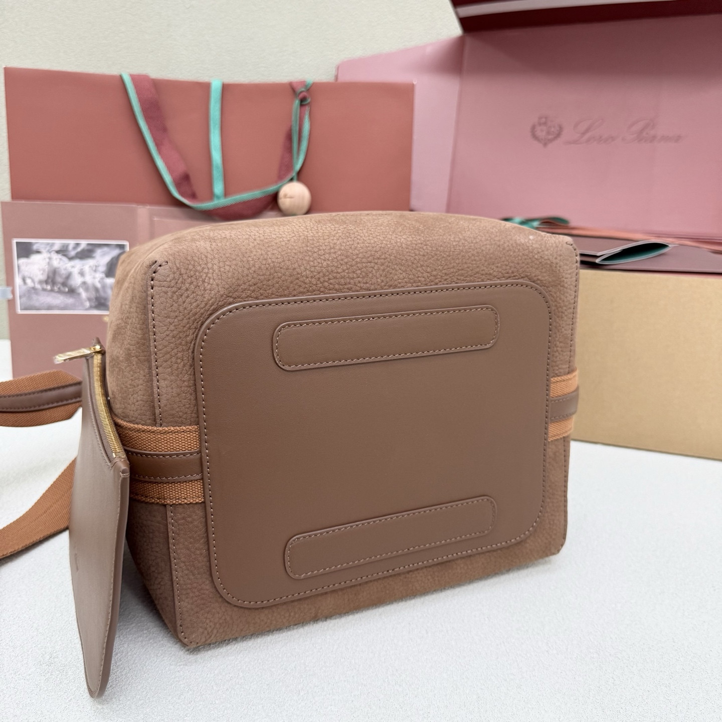 L0r0 P1ana large bale bag 28x36x22cm