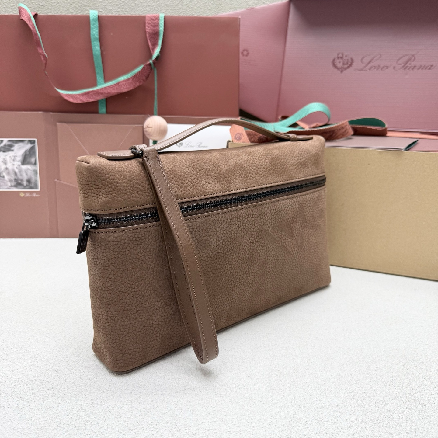 L0r0 P1ana extra pouch l29 29x18x5cm