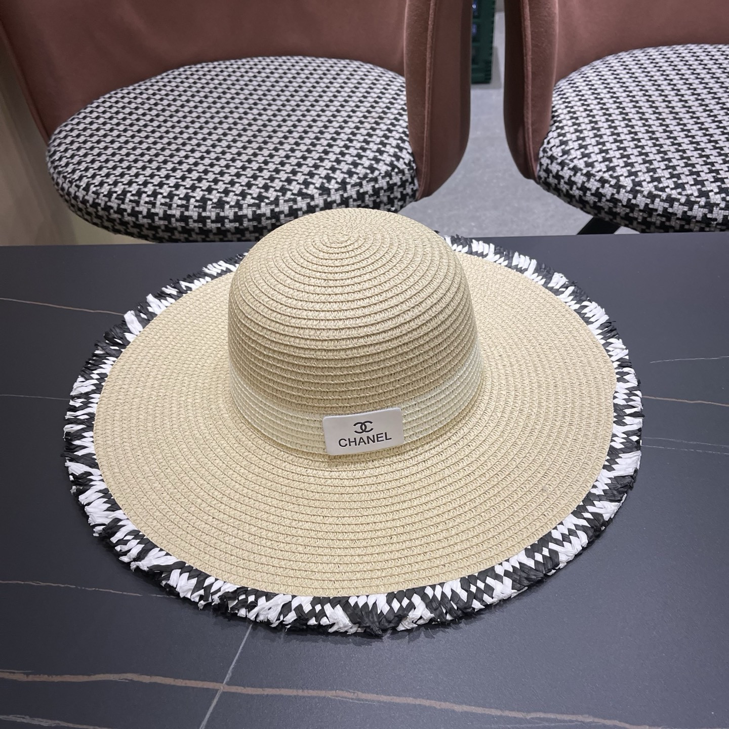 Ch**el straw hat