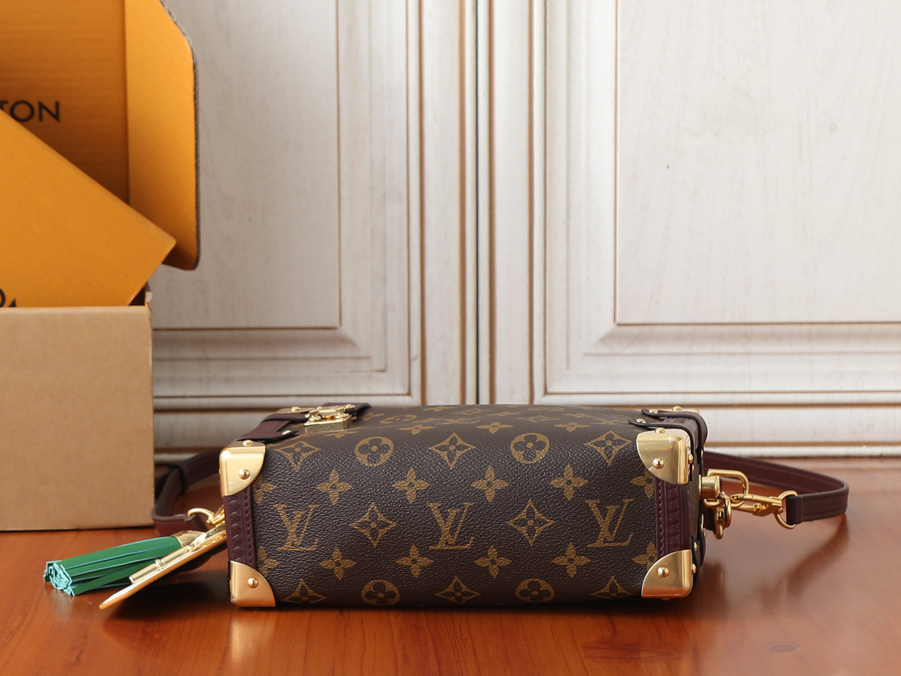LV Side Trunk MM M28569 23.5x16x8.5cm